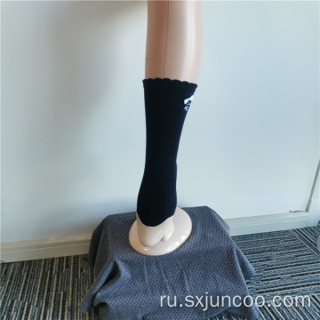 Женские нейлоновые вязаные носки с вышивкой на заказ с цветочной вышивкой